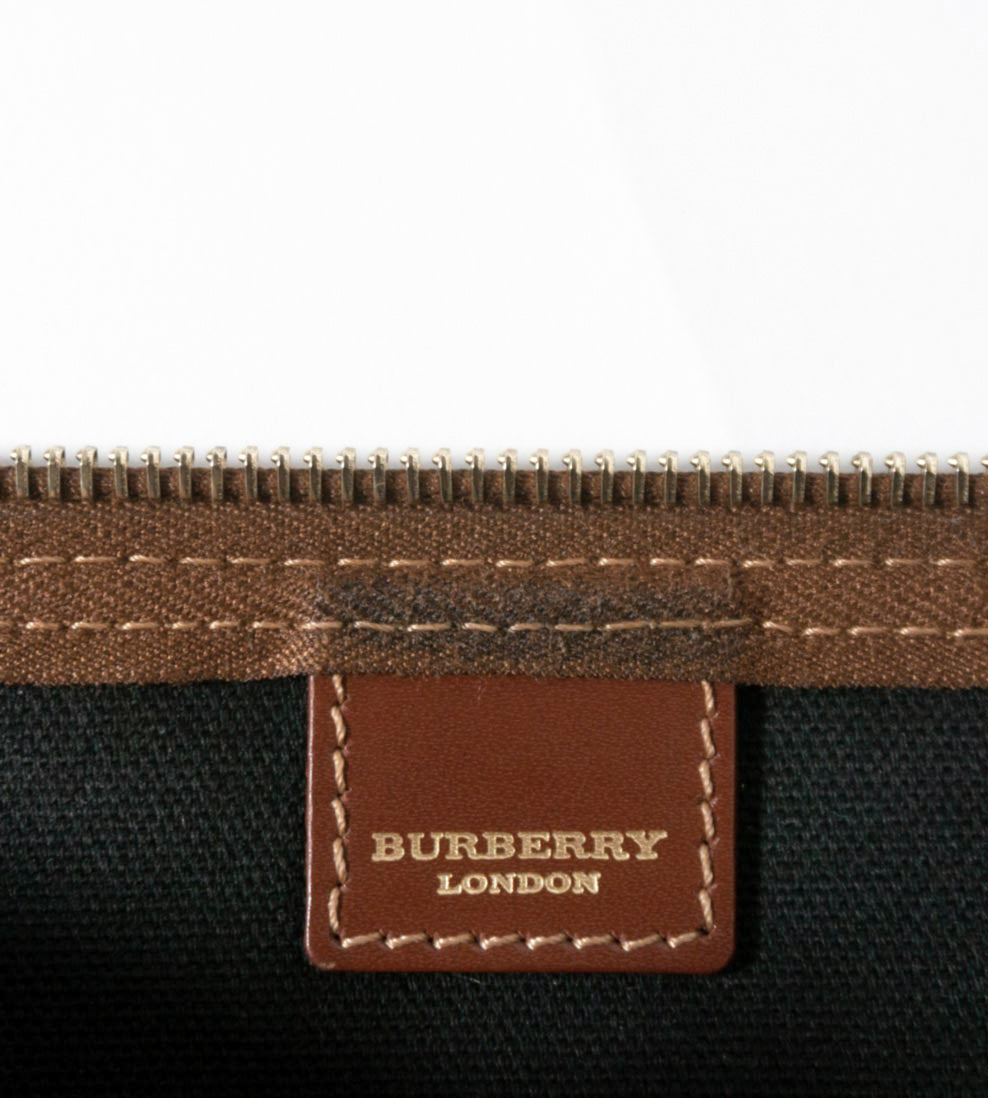 Burberry Long Pochette